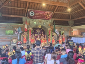 Grassroots Families Anchor Bali’s Cultural Preservation, Activist Urges Stronger Government Support